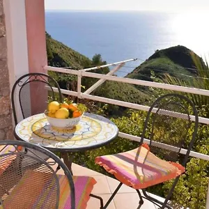 villa-kate.sicilyhotelsitaly.net/